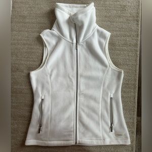 CALVIN KLEIN white zip vest